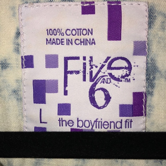 Five and 6 size Lg boyfriend fit chambray shirt - Picture 3 of 5